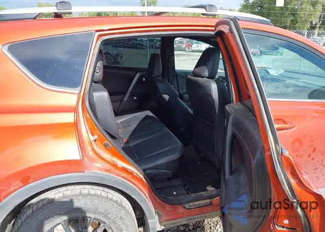 2016 Toyota Rav4 Se z USA, uszkodzony, nr VIN 2T3JFREV4GW514788